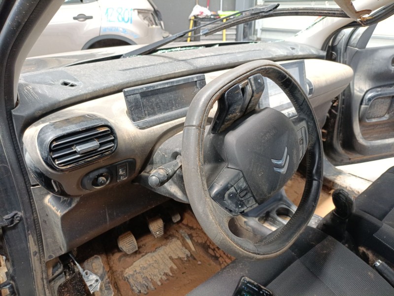 Recambio de salpicadero para citroën c4 cactus 1.6 bluehdi 100 referencia OEM IAM   