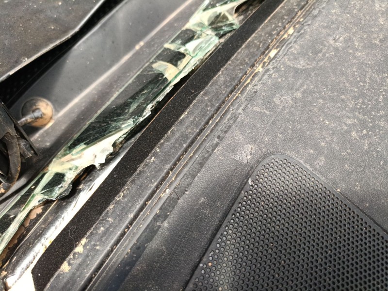 Recambio de salpicadero para citroën c4 cactus 1.6 bluehdi 100 referencia OEM IAM   