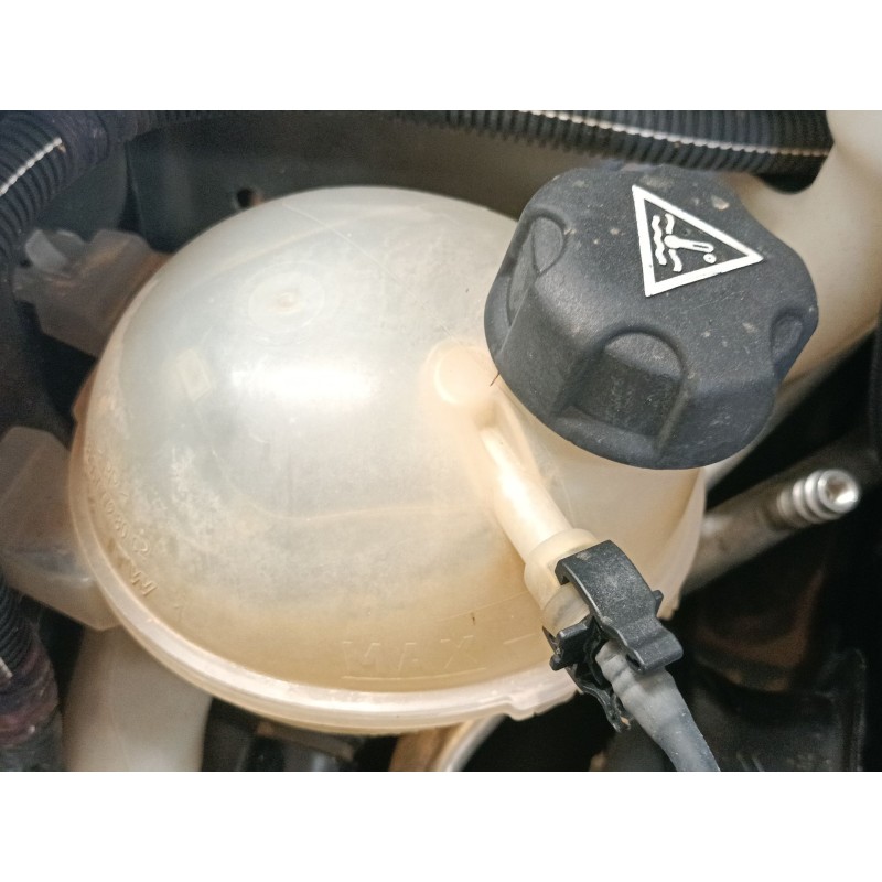 Recambio de deposito expansion para citroën c4 cactus 1.6 bluehdi 100 referencia OEM IAM   