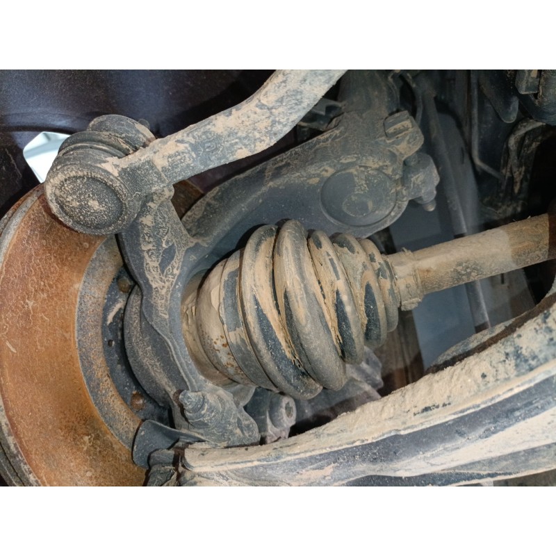 Recambio de mangueta delantera izquierda para citroën c4 cactus 1.6 bluehdi 100 referencia OEM IAM   