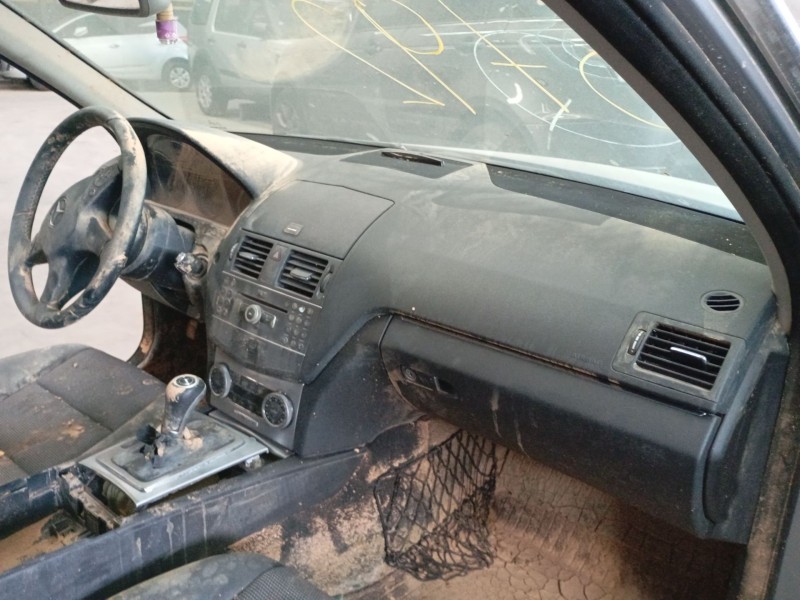 Recambio de salpicadero para mercedes-benz clase c (w204) c 220 cdi (204.002) referencia OEM IAM   