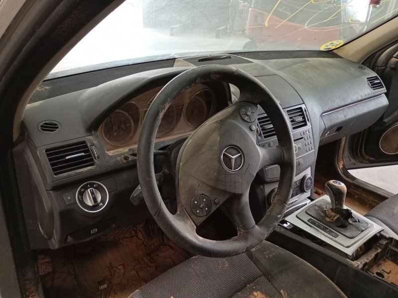 Recambio de salpicadero para mercedes-benz clase c (w204) c 220 cdi (204.002) referencia OEM IAM   