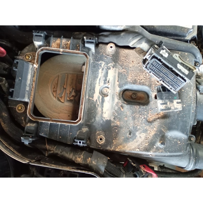 Recambio de filtro aire para mercedes-benz clase c (w204) c 220 cdi (204.002) referencia OEM IAM   