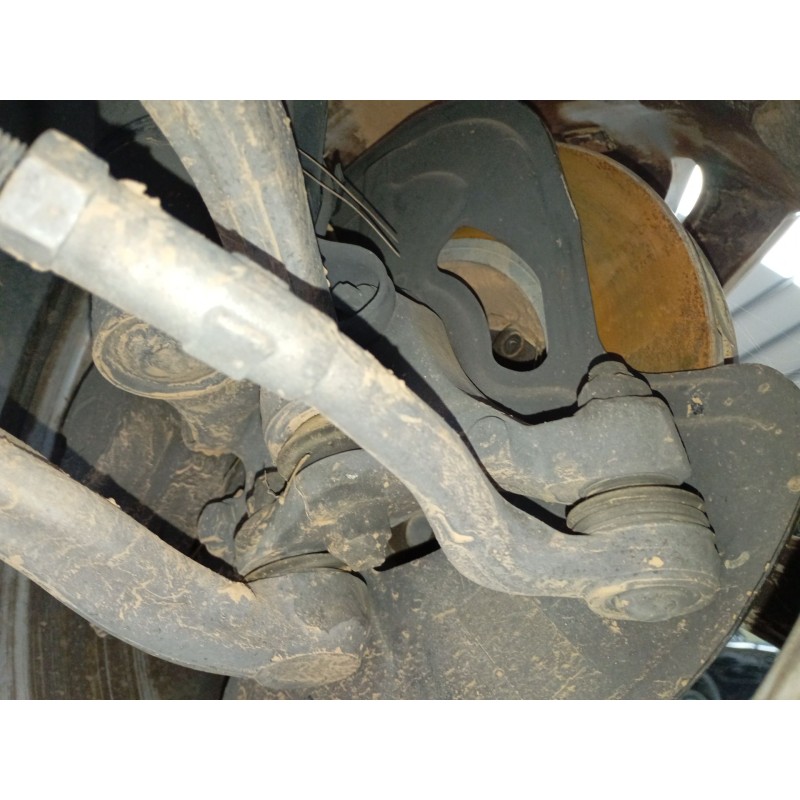 Recambio de mangueta delantera izquierda para mercedes-benz clase c (w204) c 220 cdi (204.002) referencia OEM IAM   