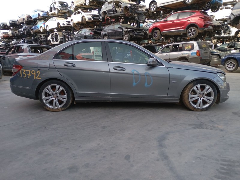 mercedes-benz clase c (w204) del año 2011