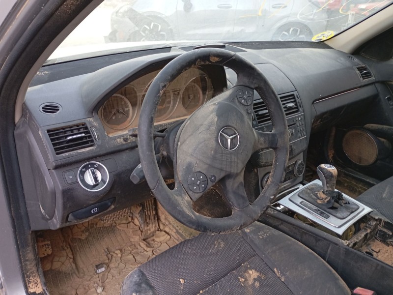 mercedes-benz clase c (w204) del año 2011