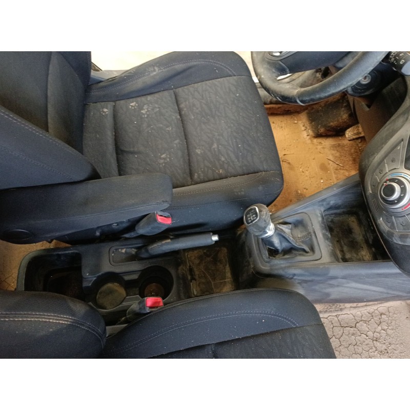 Recambio de consola central para hyundai ix20 (jc) 1.4 crdi referencia OEM IAM   