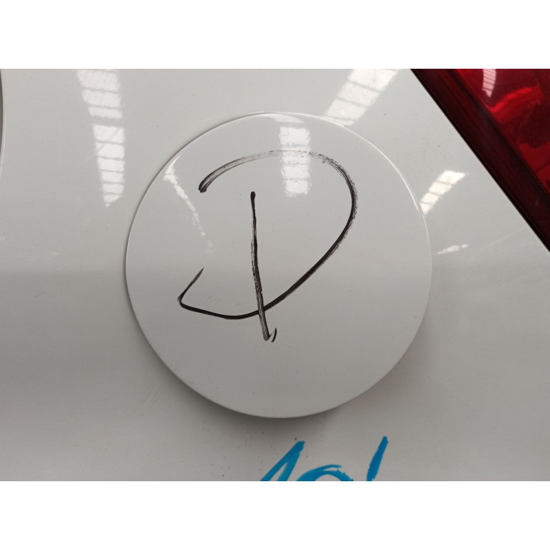 Recambio de tapa exterior combustible para hyundai ix20 (jc) 1.4 crdi referencia OEM IAM   