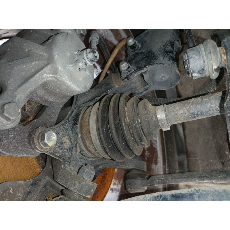 Recambio de mangueta delantera derecha para hyundai ix20 (jc) 1.4 crdi referencia OEM IAM   