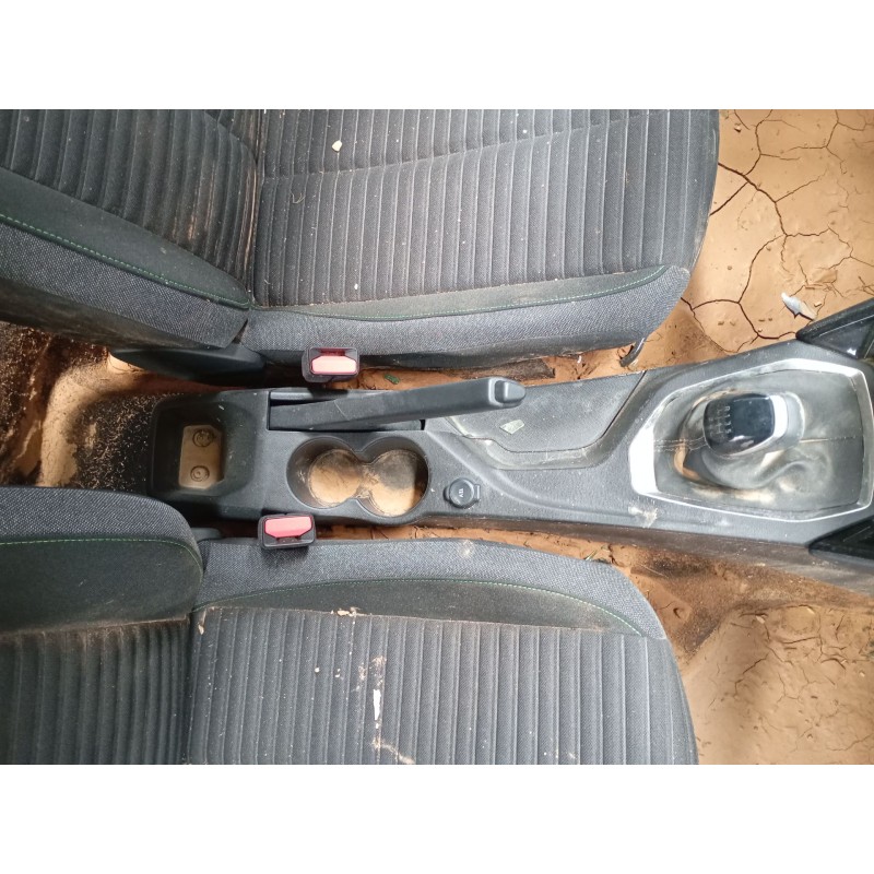 Recambio de consola central para peugeot 208 ii (ub_, up_, uw_, uj_) 1.2 puretech 100 referencia OEM IAM   