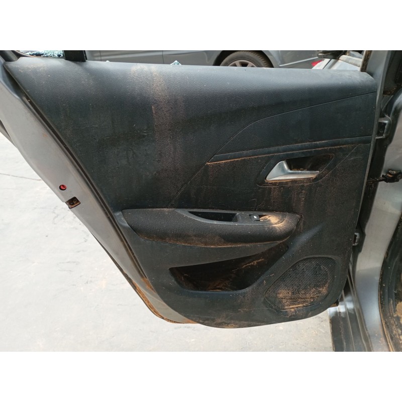 Recambio de guarnecido puerta trasera izquierda para peugeot 208 ii (ub_, up_, uw_, uj_) 1.2 puretech 100 referencia OEM IAM   