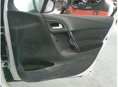 GUARNECIDO PUERTA DELANTERA DERECHA 