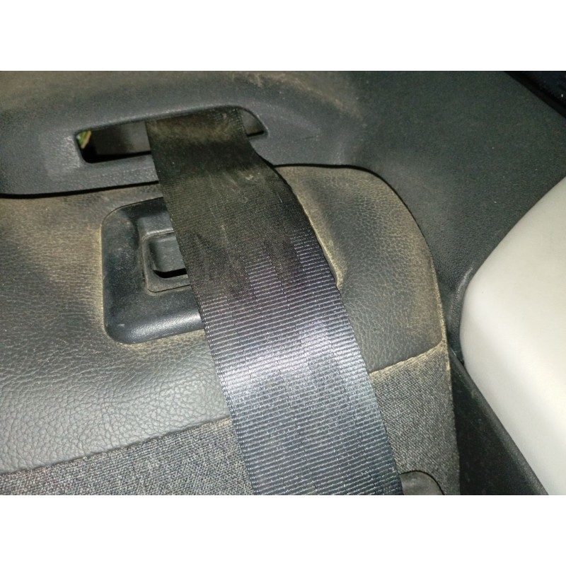 Recambio de cinturon seguridad trasero izquierdo para citroën c3 ii (sc_) 1.2 vti 82 referencia OEM IAM   