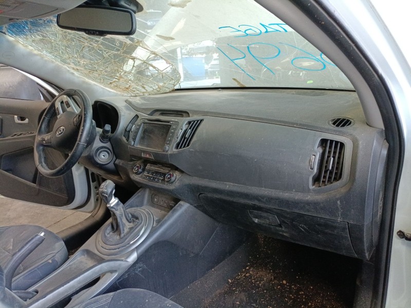 Recambio de salpicadero para kia sportage iii (sl) 1.7 crdi referencia OEM IAM   