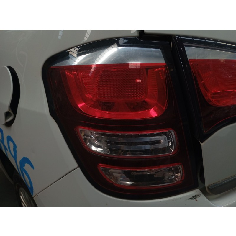 Recambio de piloto trasero izquierdo para citroën c3 ii (sc_) 1.2 vti 82 referencia OEM IAM   