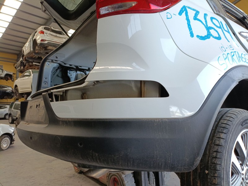 Recambio de paragolpes trasero para kia sportage iii (sl) 1.7 crdi referencia OEM IAM   