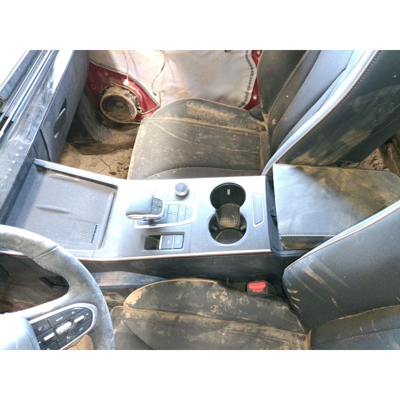 Recambio de consola central para omoda 5 290t referencia OEM IAM   