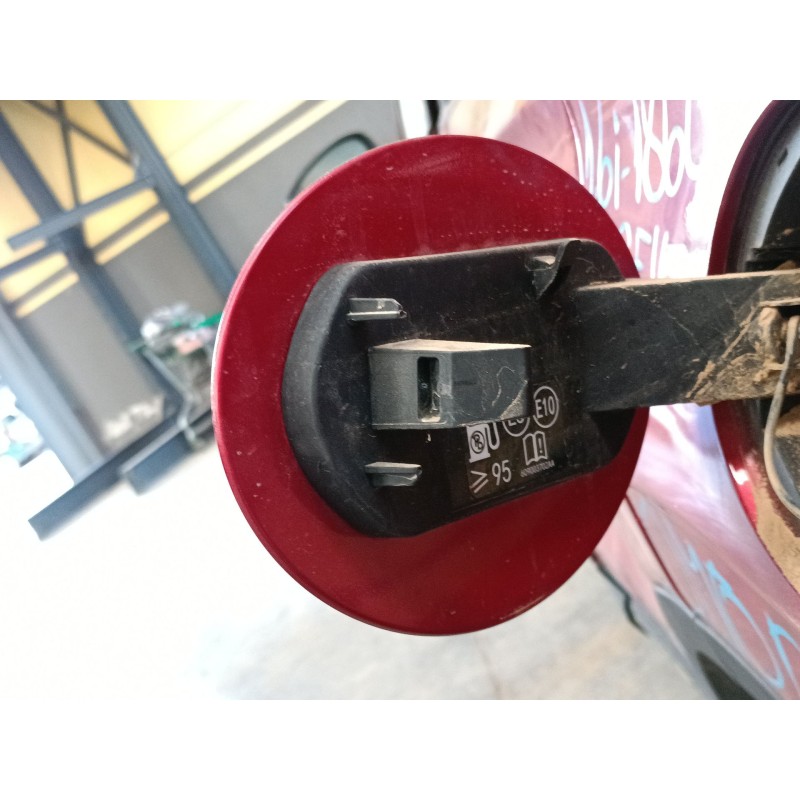 Recambio de tapa exterior combustible para omoda 5 290t referencia OEM IAM   