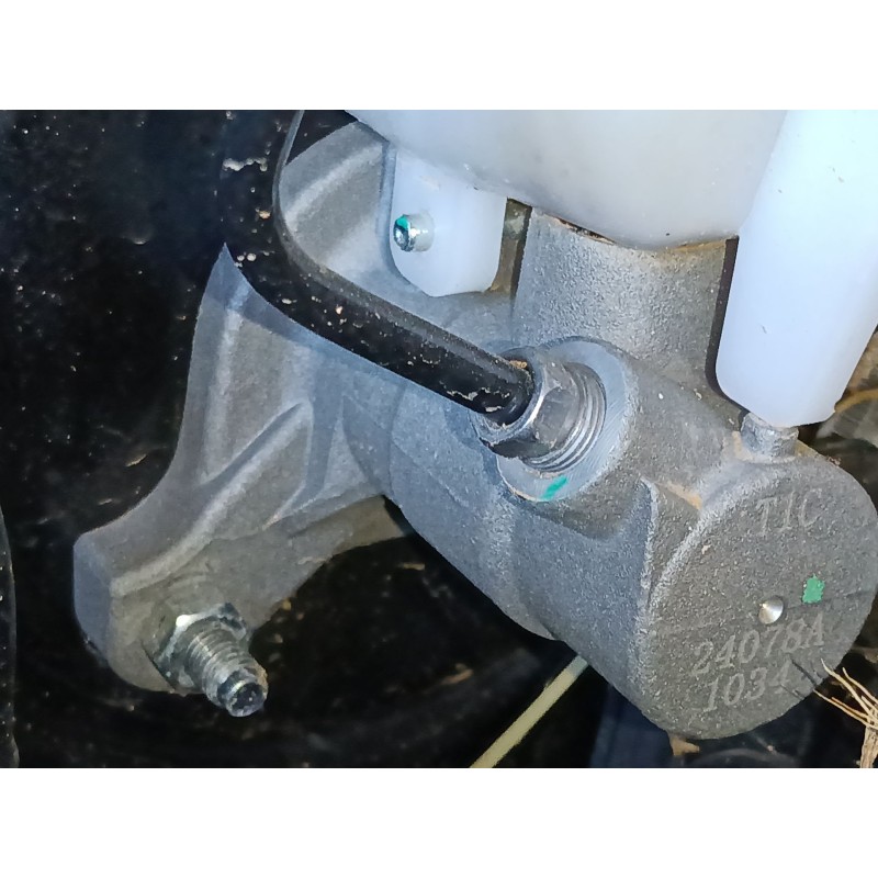 Recambio de bomba freno para omoda 5 290t referencia OEM IAM   