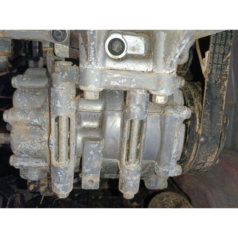 Recambio de compresor aire acondicionado para omoda 5 290t referencia OEM IAM 104190  