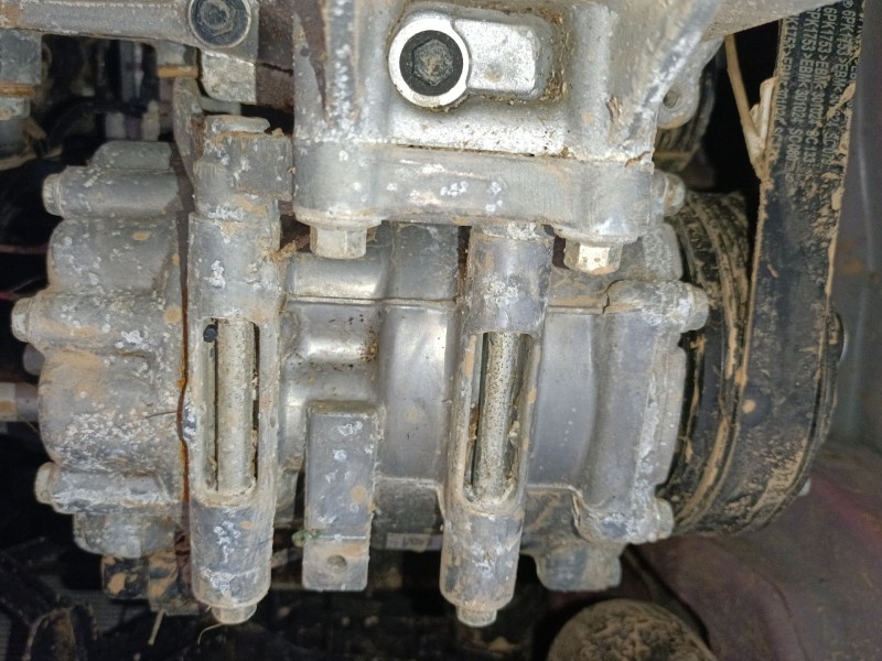 Recambio de compresor aire acondicionado para omoda 5 290t referencia OEM IAM 104190  