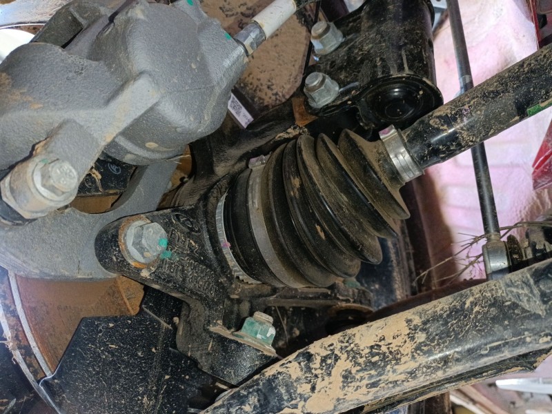 Recambio de mangueta delantera derecha para omoda 5 290t referencia OEM IAM   