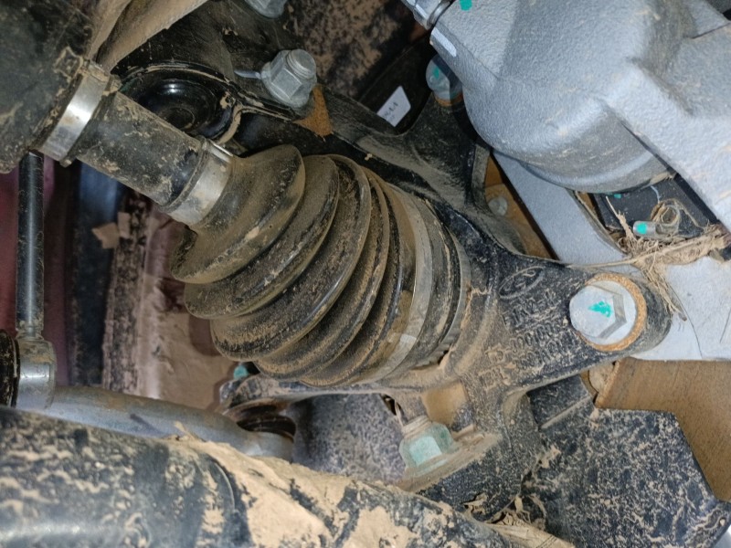 Recambio de mangueta delantera izquierda para omoda 5 290t referencia OEM IAM   