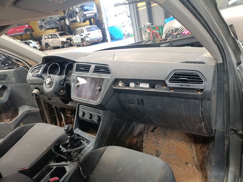 Recambio de salpicadero para volkswagen tiguan (ad1, ax1) 2.0 tdi referencia OEM IAM   