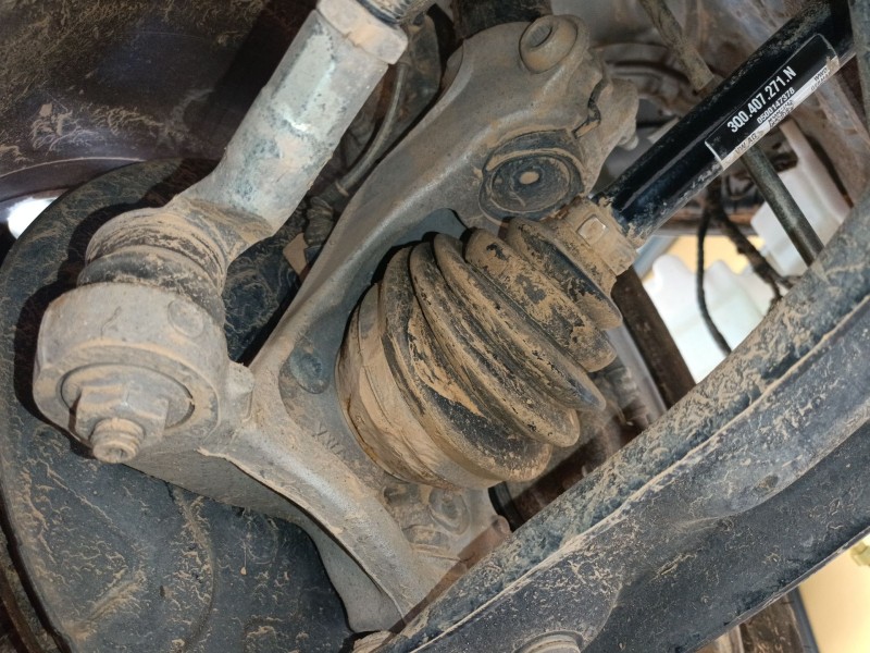 Recambio de mangueta delantera izquierda para volkswagen tiguan (ad1, ax1) 2.0 tdi referencia OEM IAM   