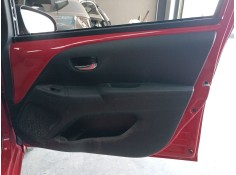GUARNECIDO PUERTA DELANTERA DERECHA 