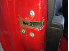 CERRADURA PUERTA DELANTERA IZQUIERDA 