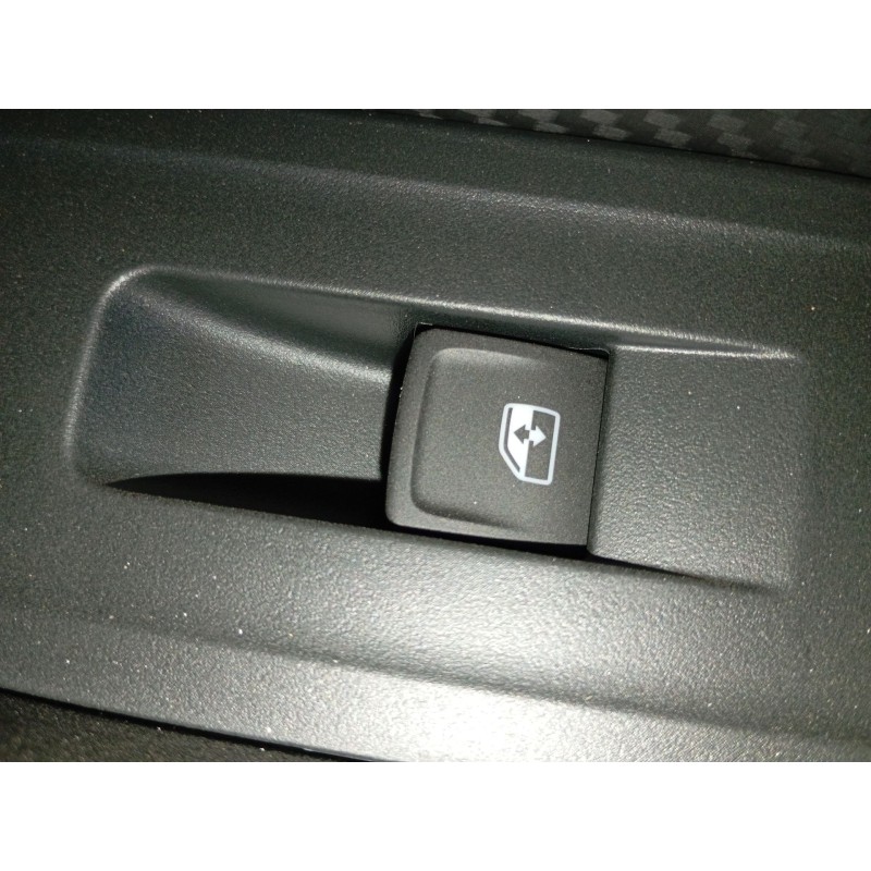 Recambio de mando elevalunas delantero derecho para skoda scala (nw1) 1.5 tsi referencia OEM IAM   