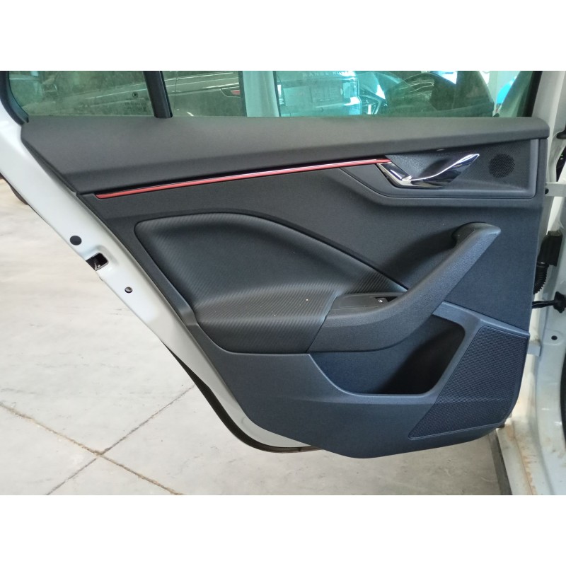 Recambio de guarnecido puerta trasera izquierda para skoda scala (nw1) 1.5 tsi referencia OEM IAM   