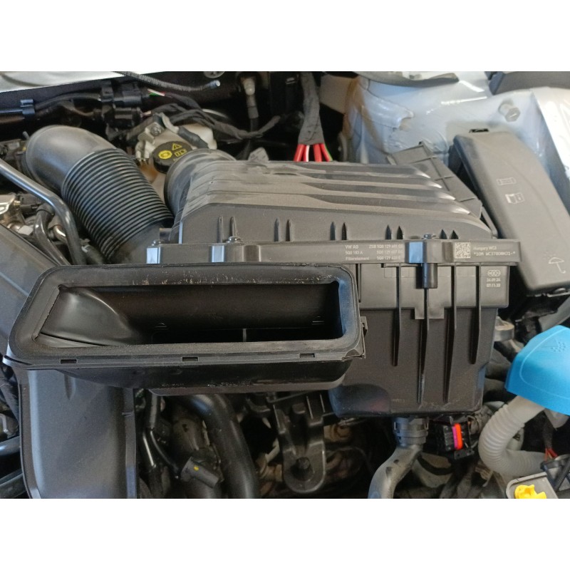 Recambio de filtro aire para skoda scala (nw1) 1.5 tsi referencia OEM IAM 5Q0129620E  