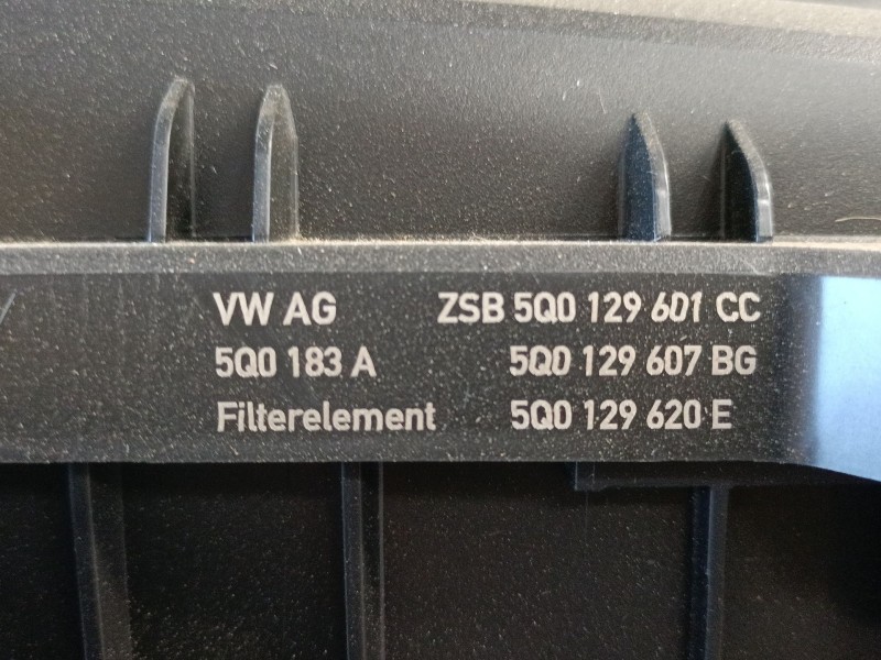Recambio de filtro aire para skoda scala (nw1) 1.5 tsi referencia OEM IAM 5Q0129620E  