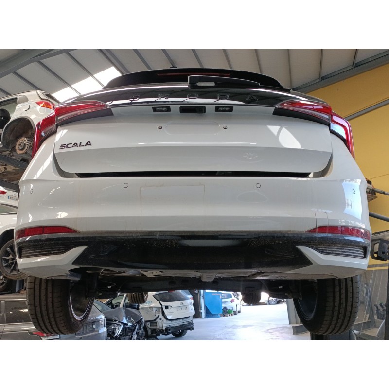 Recambio de paragolpes trasero para skoda scala (nw1) 1.5 tsi referencia OEM IAM   