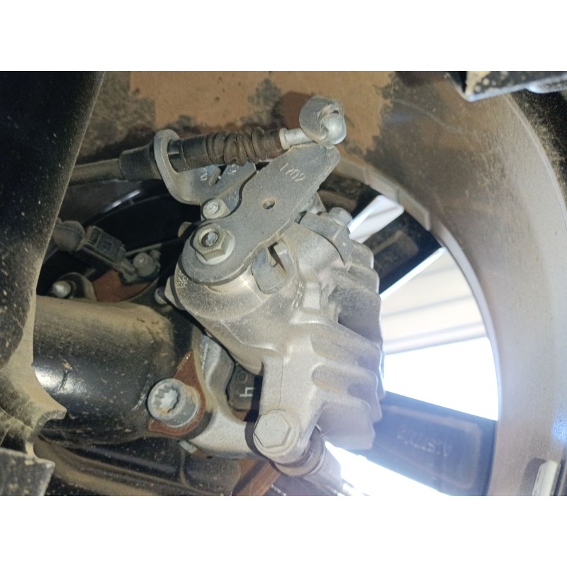 Recambio de pinza freno trasera derecha para skoda scala (nw1) 1.5 tsi referencia OEM IAM   