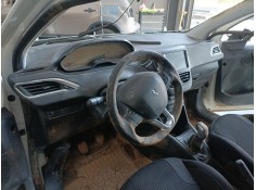 Recambio de salpicadero para peugeot 208 i (ca_, cc_) 1.2 vti 82 referencia OEM IAM    2