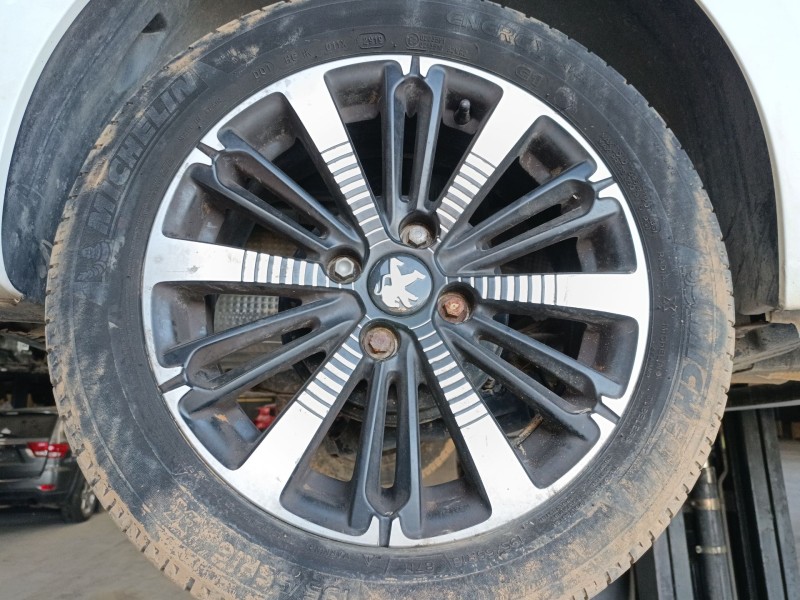 Recambio de llanta para peugeot 208 i (ca_, cc_) 1.2 vti 82 referencia OEM IAM 195/55/16  