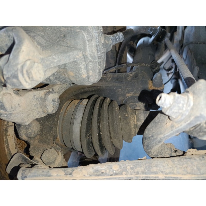 Recambio de mangueta delantera derecha para peugeot 208 i (ca_, cc_) 1.2 vti 82 referencia OEM IAM   