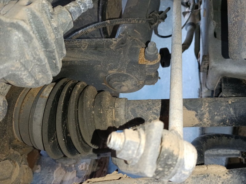 Recambio de transmision delantera derecha para peugeot 208 i (ca_, cc_) 1.2 vti 82 referencia OEM IAM 9803959680  