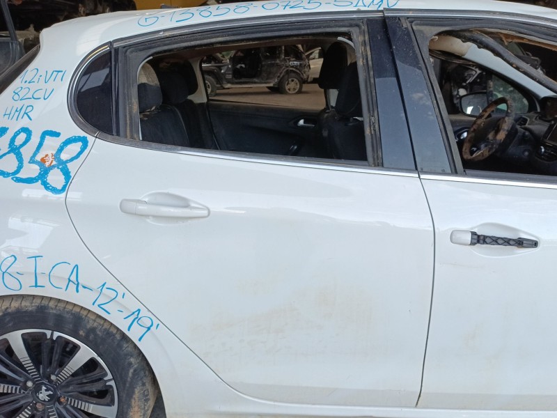Recambio de puerta trasera derecha para peugeot 208 i (ca_, cc_) 1.2 vti 82 referencia OEM IAM   