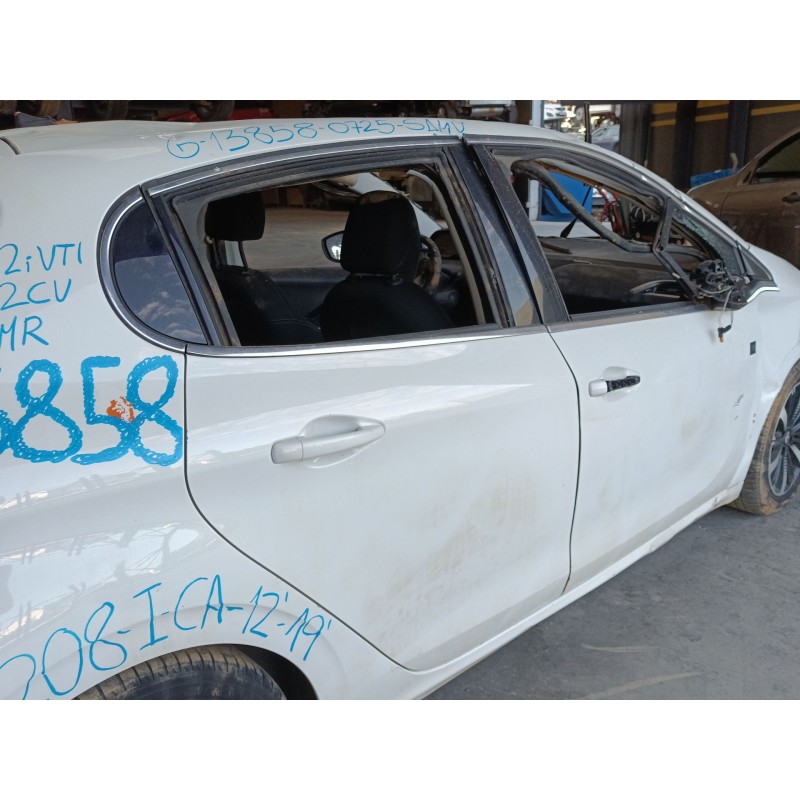 Recambio de puerta trasera derecha para peugeot 208 i (ca_, cc_) 1.2 vti 82 referencia OEM IAM   