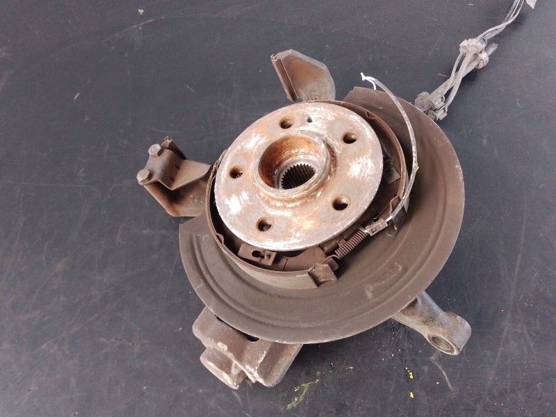 Recambio de mangueta trasera izquierda para mercedes-benz clase m (w163) 320 (163.154) referencia OEM IAM   