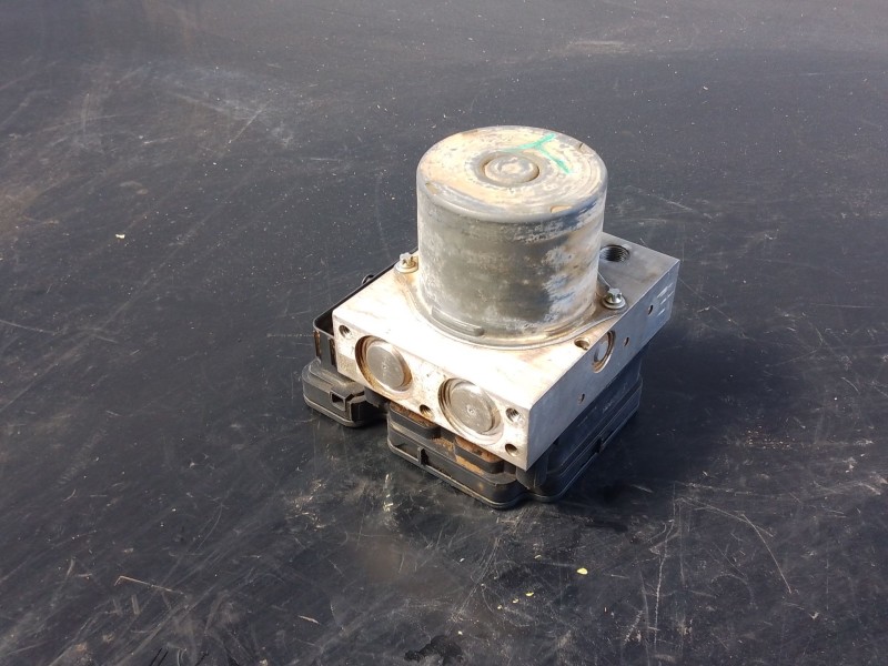 Recambio de abs para toyota yaris (_p21_, _pa1_, _ph1_) 1.5 hybrid (mxph11) referencia OEM IAM   