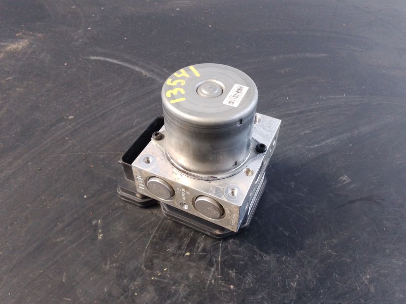 Recambio de abs para kia carens iv 1.7 crdi referencia OEM IAM 58910A4410  