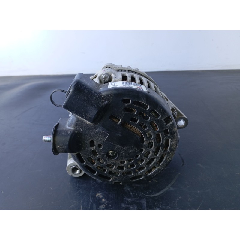 Recambio de alternador para kia carens iv 1.7 crdi referencia OEM IAM 373002A900 8400425 
