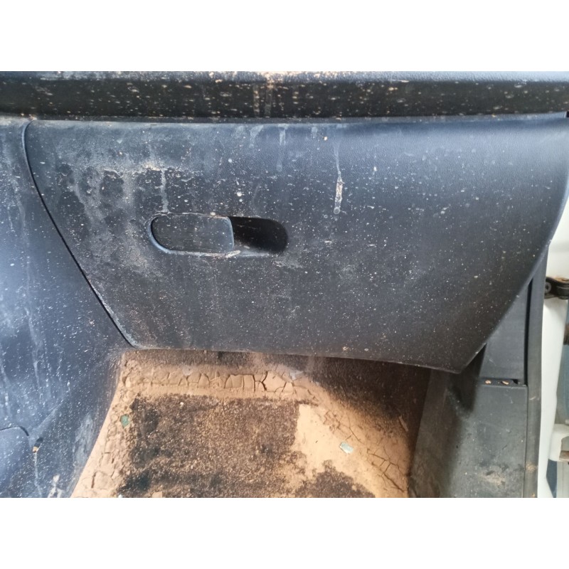 Recambio de guantera para citroën c3 iii (sx) 1.2 vti 82 referencia OEM IAM   