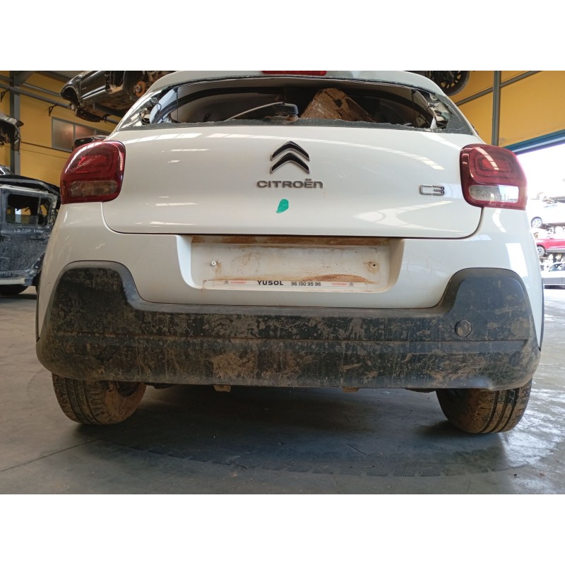Recambio de paragolpes trasero para citroën c3 iii (sx) 1.2 vti 82 referencia OEM IAM   