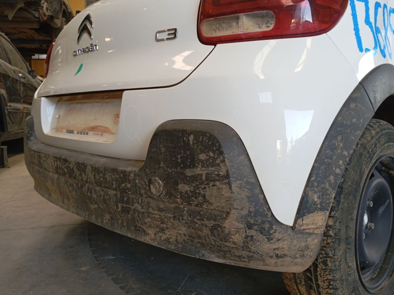 Recambio de paragolpes trasero para citroën c3 iii (sx) 1.2 vti 82 referencia OEM IAM   